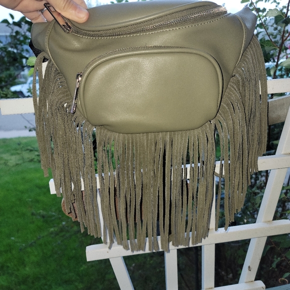 Leather fringe fanny pack, waist purse! - Picture 8 of 8